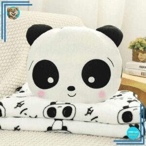 Peluche panda timide avec couverture